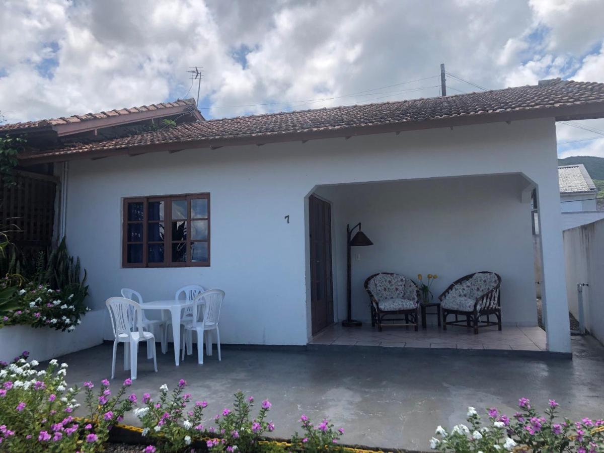 Casinha de Praia na Fazenda da Armação Governador Celso Ramos Extérieur photo